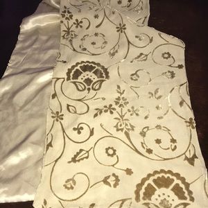 Elaine Gold For Collection XIIX Ltd. Rayon Silk Blend Floral Velour Print Scarf